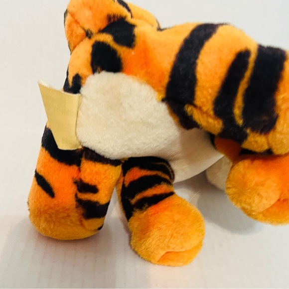 Vintage Tigger Disneyland Walt Disney World Plush Mohair - Picture 7 of 8